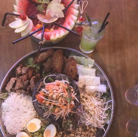The Full Moon Bar & Restaurant - Accommodation in Brisbane 0