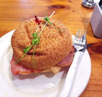The Colony Coffee House of Midland - Accommodation in Brisbane