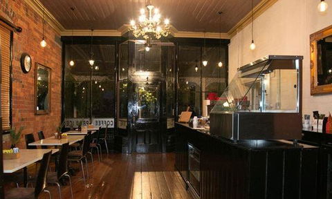 Salingers Cafe - Accommodation in Brisbane 9