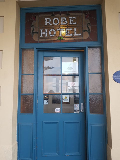 Robe Hotel - Accommodation in Brisbane 4