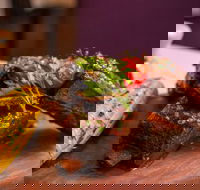 C.ex CoffsRibeye On Vernon - Accommodation in Brisbane