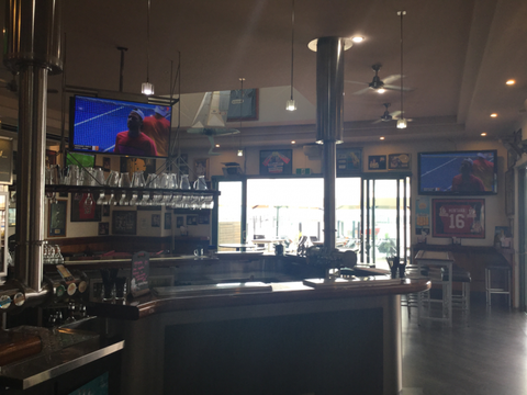 Sails Sports Bar - Accommodation in Brisbane 3