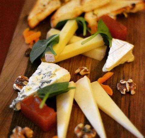 A La Bouffe Bar & Bistro - Accommodation in Brisbane 5