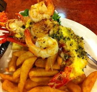 The Cray Seafood  Grill Restaurant - Accommodation in Brisbane