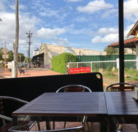 The Loungeroom on James - Accommodation in Brisbane