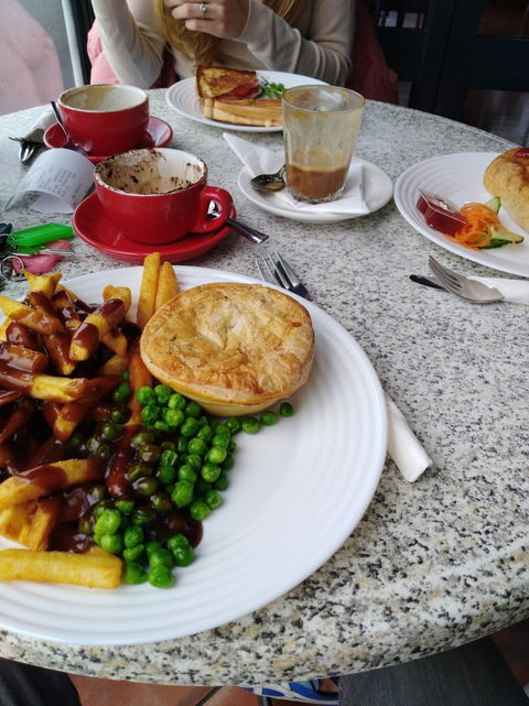 Augusta Bakery & Cafe - Accommodation in Brisbane 3