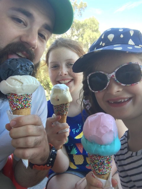 Simmoâ€™s Mandurah Ice Creamery - Accommodation in Brisbane 9