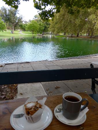 Arnies - Accommodation in Brisbane 0