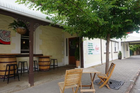 Robin Hood Hotel - Accommodation in Brisbane 0