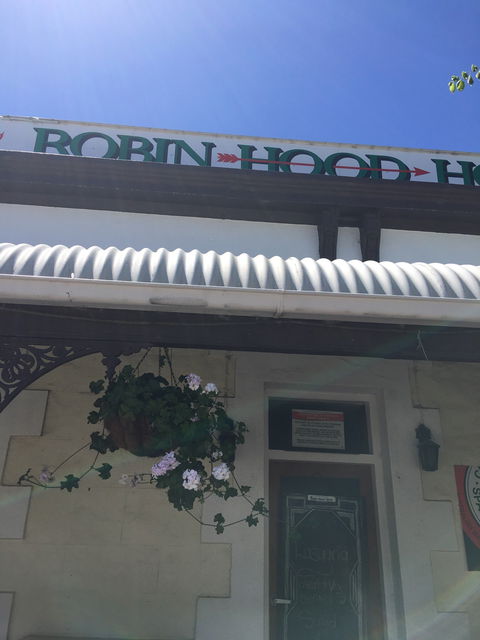 Robin Hood Hotel - Accommodation in Brisbane 9