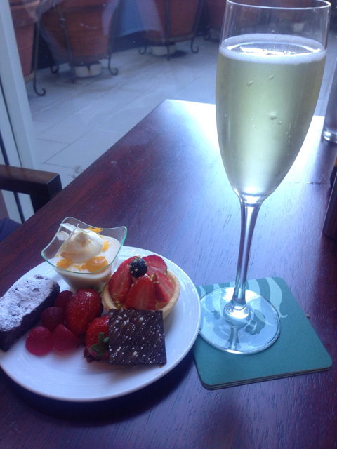 Kalinda Restaurant - Accommodation in Brisbane 2