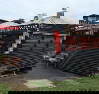 The Roundabout Takeaway - Accommodation in Brisbane