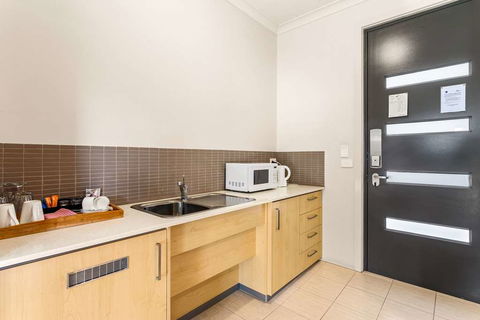 Quality Suites Point Cook Seasons 5 - Accommodation in Brisbane 8