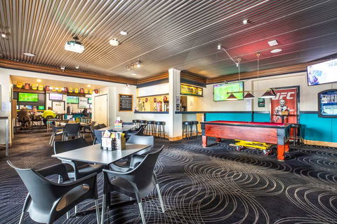 Atherton Hotel - Accommodation in Brisbane 9