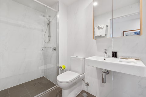 Arise Ivy And Eve - Accommodation in Brisbane 10