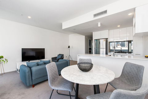 Arise Ivy And Eve - Accommodation in Brisbane 13