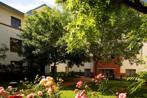 Hyatt Hotel Canberra- A Park Hyatt Hotel - Accommodation in Brisbane 1