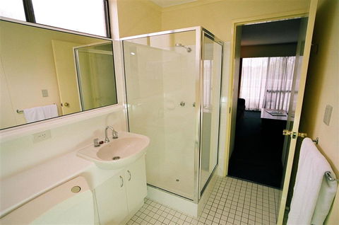 Mount Ommaney Hotel Apartments - Accommodation in Brisbane 6