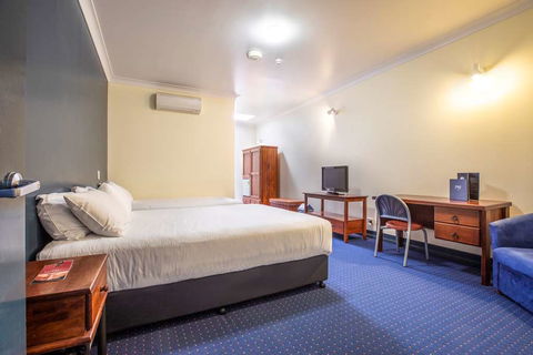 Atherton Hotel - Accommodation in Brisbane 2