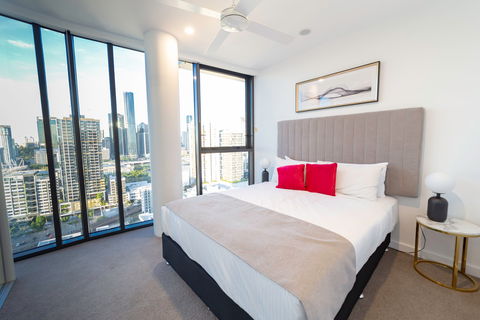 Arise Brisbane One - Accommodation in Brisbane 1
