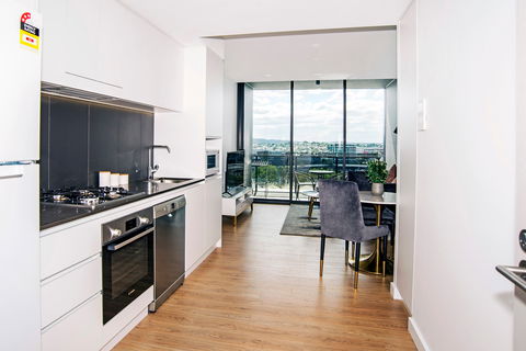 Arise Brisbane One - Accommodation in Brisbane 9