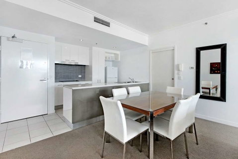ULTIQA Freshwater Point Resort - Accommodation in Brisbane 7