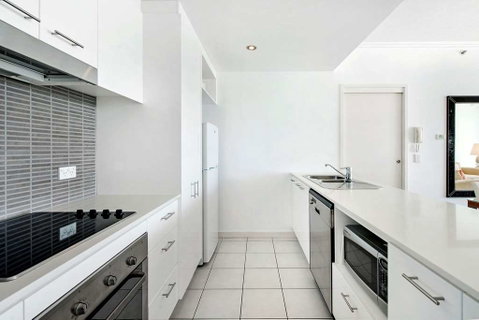 ULTIQA Freshwater Point Resort - Accommodation in Brisbane 8