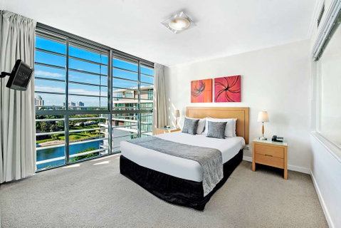 ULTIQA Freshwater Point Resort - Accommodation in Brisbane 12