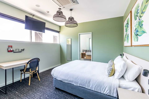 Nightcap at Commercial Hotel - Accommodation in Brisbane 1