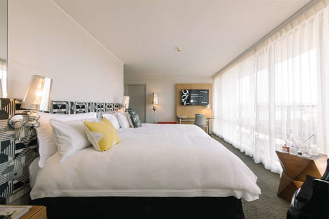 QT Canberra - Accommodation in Brisbane 6