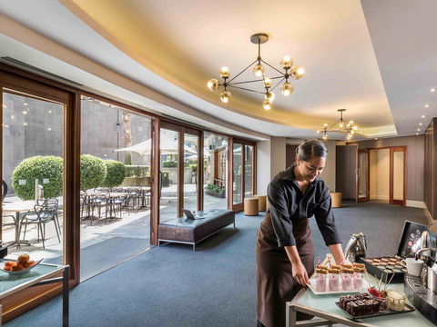 Quay West Suites Melbourne - Accommodation in Brisbane 9