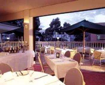 Hotel Crest On Barkly - Accommodation in Brisbane 3