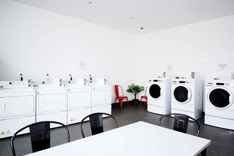 Essence Hotel Carlton - Accommodation in Brisbane 9