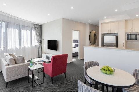Meriton Suites Kent Street - Accommodation in Brisbane 1