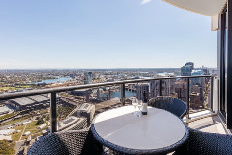 Meriton Suites Kent Street - Accommodation in Brisbane 2
