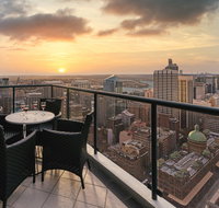 Meriton Suites Pitt Street