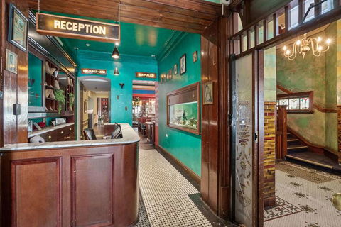 Hotel Harry, An Ascend Hotel - Accommodation in Brisbane 3