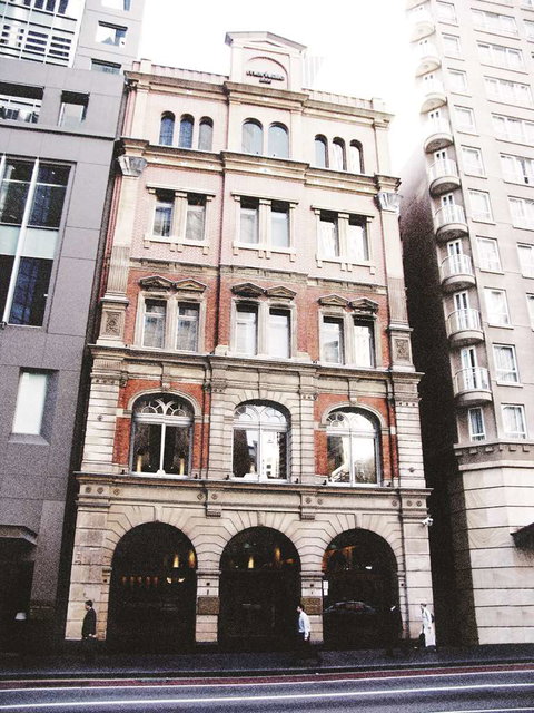 Establishment Hotel - Accommodation in Brisbane 0