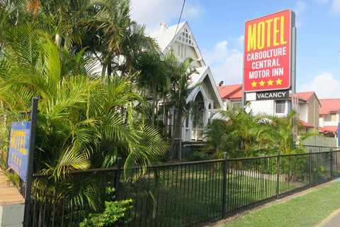 Caboolture Central Motor Inn, SureStay Collection - Accommodation in Brisbane 1