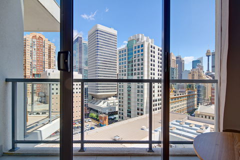 Zara Tower Serviced Apartments - Accommodation in Brisbane 2