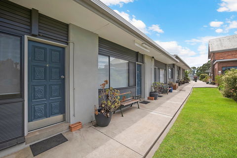 Hamilton Lakeside Motel - Accommodation in Brisbane 0