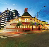 Oaks Grand Gladstone - Accommodation in Brisbane