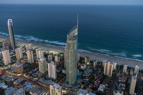 Q1 Resort & Spa - Accommodation in Brisbane 1