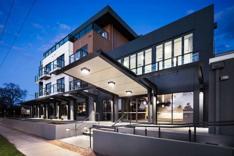 Quality Hotel Lakeside - Accommodation in Brisbane 1