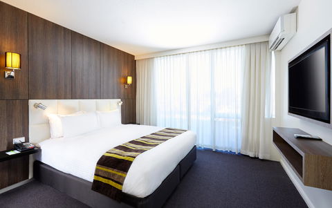 Holiday Inn Warwick Farm - Accommodation in Brisbane 10