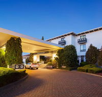 Ramada by Wyndham Diplomat Canberra - Accommodation in Brisbane