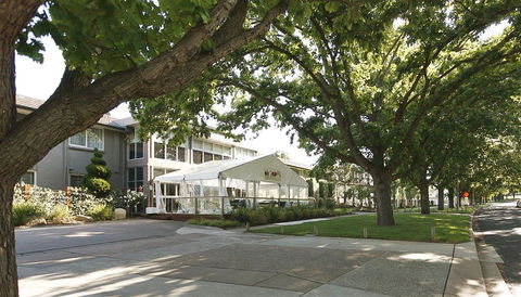 Forrest Hotel & Apartments - Accommodation in Brisbane 0