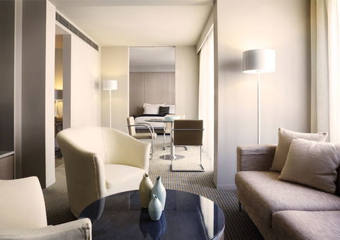 Hotel Realm - Accommodation in Brisbane 6