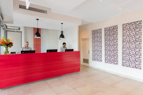 Oaks Elan Darwin - Accommodation in Brisbane 1