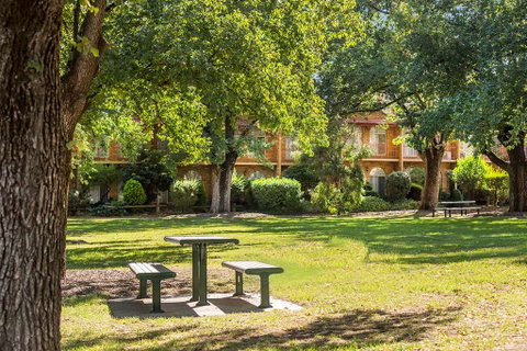 Best Western Cathedral Motor Inn - Accommodation in Brisbane 2
